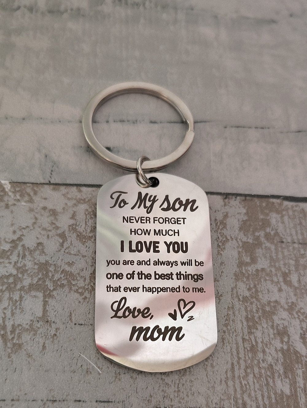 🔑To My Son Engraved Stainless Steel Keychain - Silver